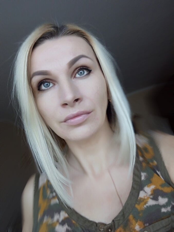  Samantha 